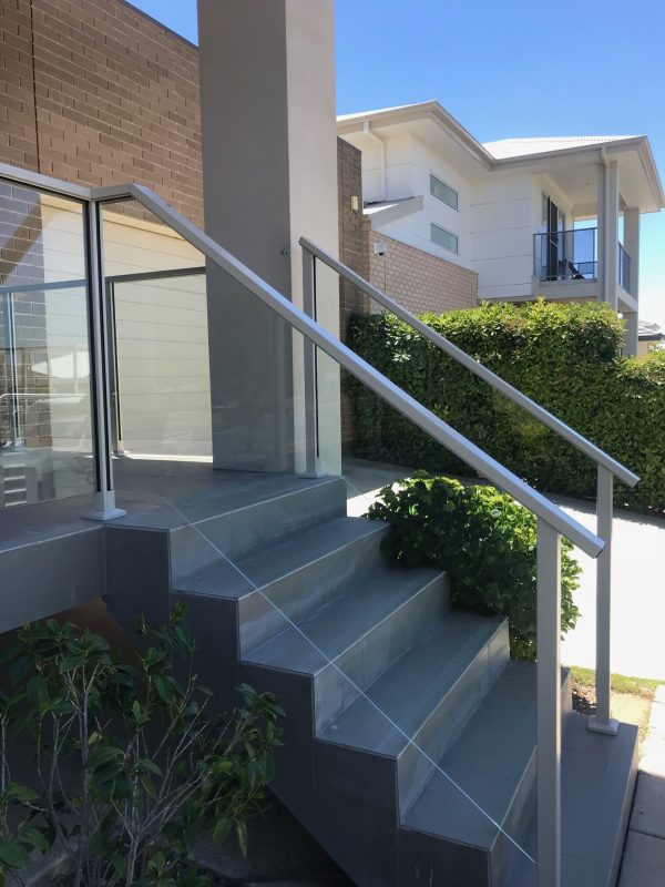 Balustrade Fully Framed White Frame Gap At Bottom Rotated