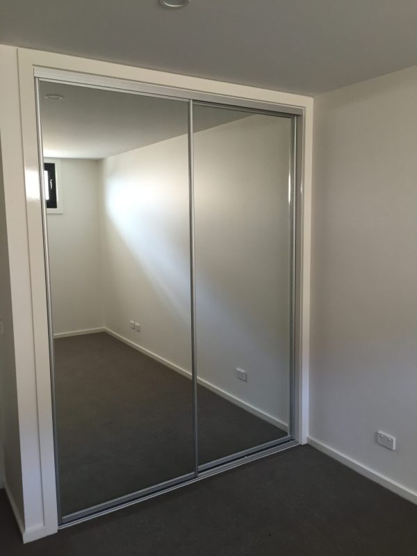 Fully Framed with Mirror Panels